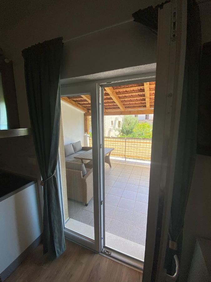 Apartament Bura Jelsa  Zewnętrze zdjęcie